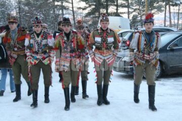 La minus 3 grade Celsius: Ambasadori din țările calde au gustat Bucovina la ea acasă