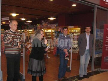 Constantin Severin, Angela Furtuna, Mircea Petrariu si Cezar Cailean au vorbit despre importanta cartilor