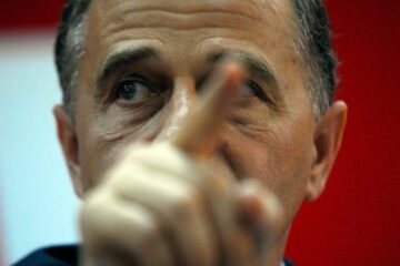 Geoană consideră că dreptul de opinie în partid trebuie să rămână necenzurat. Foto: MEDIAFAX