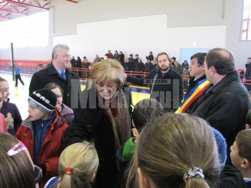 Investiție: La Bosanci a fost inaugurată o sală de sport de aproape 750.000 de euro