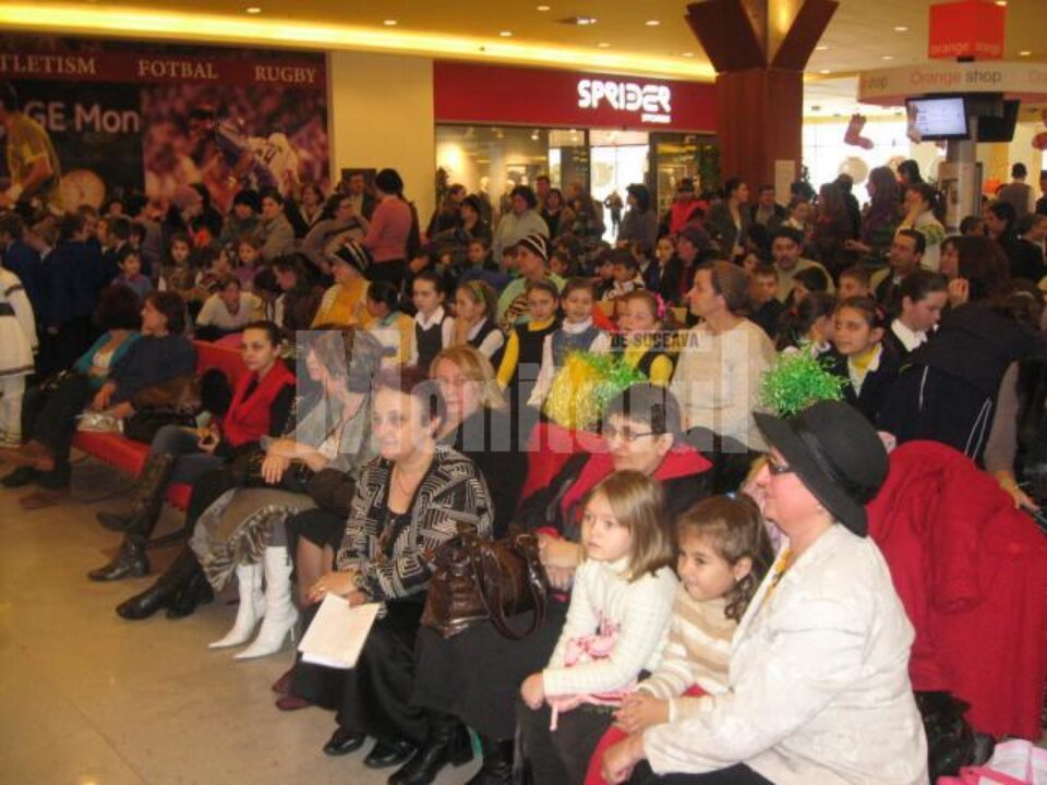 Apa înseamnă viață: Distracție și premii pentru sute de copii care au învățat despre importanța apei Apa înseamnă viață: Distracție și premii pentru sute de copii care au învățat despre importanța apei