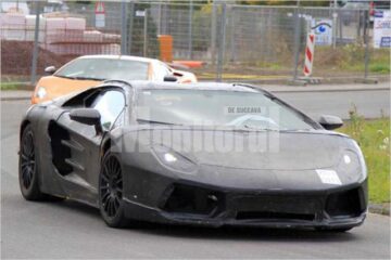 Lamborghini Aventador Prototype Test