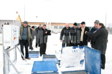 Reprezentanții Primăriei Salcea au inaugurat ieri, în prezența lui Gheorghe Flutur, primul modul al stației de epurare