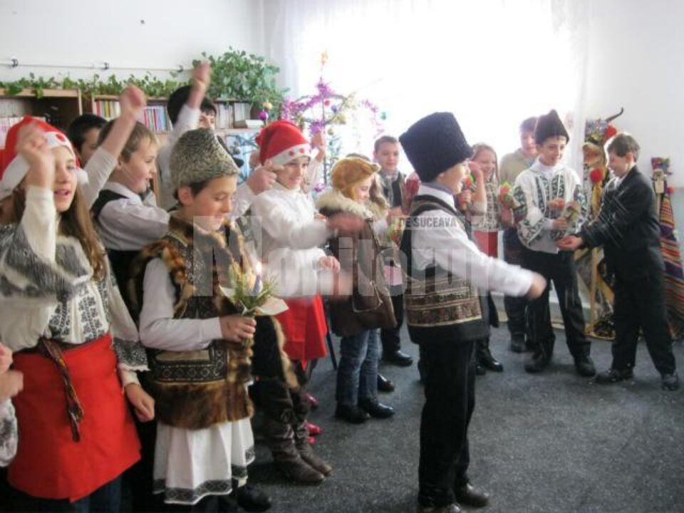 Daruri pentru copiii din Crucea