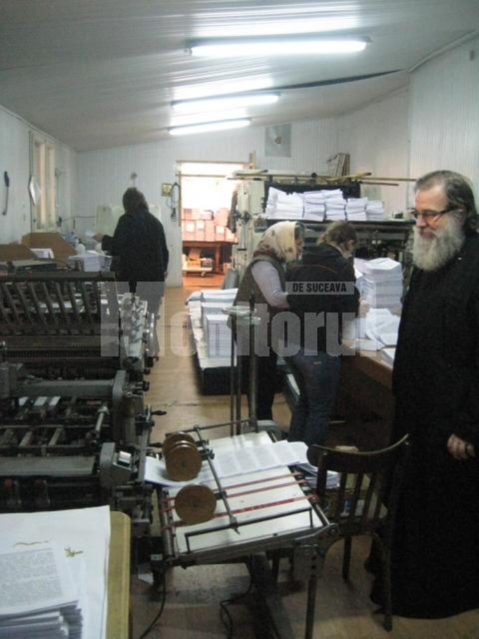 Nelăsat să publice nimic de comuniști,: Părintele Ilarion Argatu are editură personală în subsolul catedralei care se construiește la Fălticeni