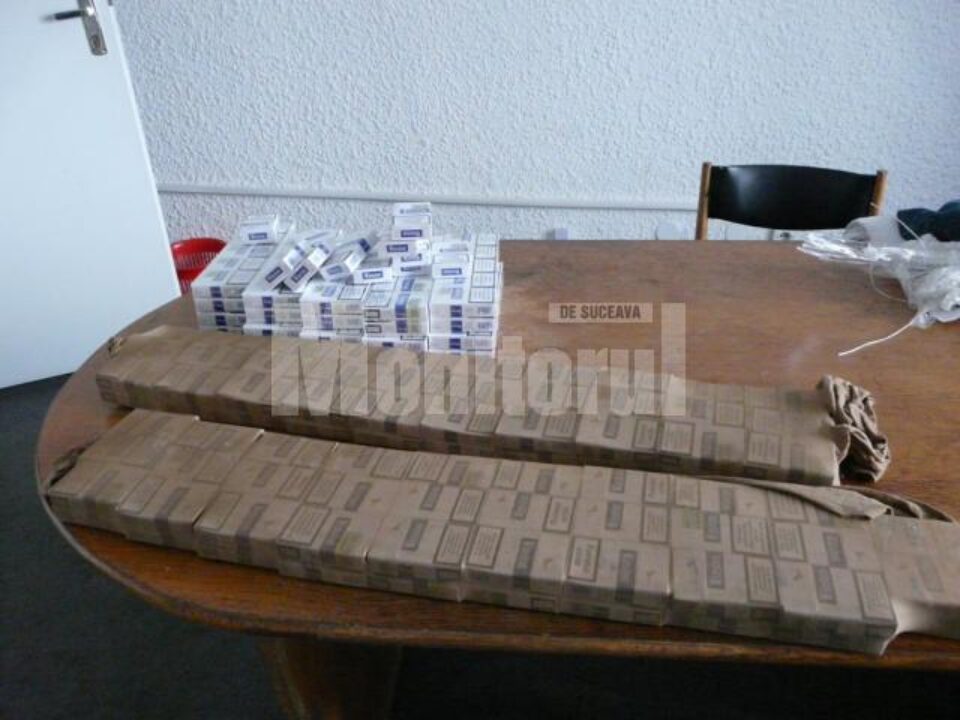 Contrabandă: Ucrainean cu ciorapi de damă ticsiți de țigări, prins în centrul Sucevei