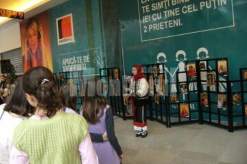 Vernisaj: „Minune prea mare”, expoziție de icoane bizantine, la Iulius Mall