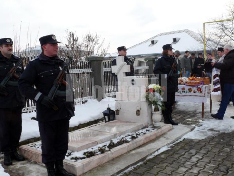 22 Decembrie: Eroii martiri ai Revoluției din 1989, comemorați la Fălticeni și Cornu Luncii