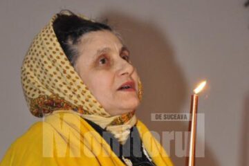 Spectacol de colinde și obiceiuri de Crăciun și Anul Nou