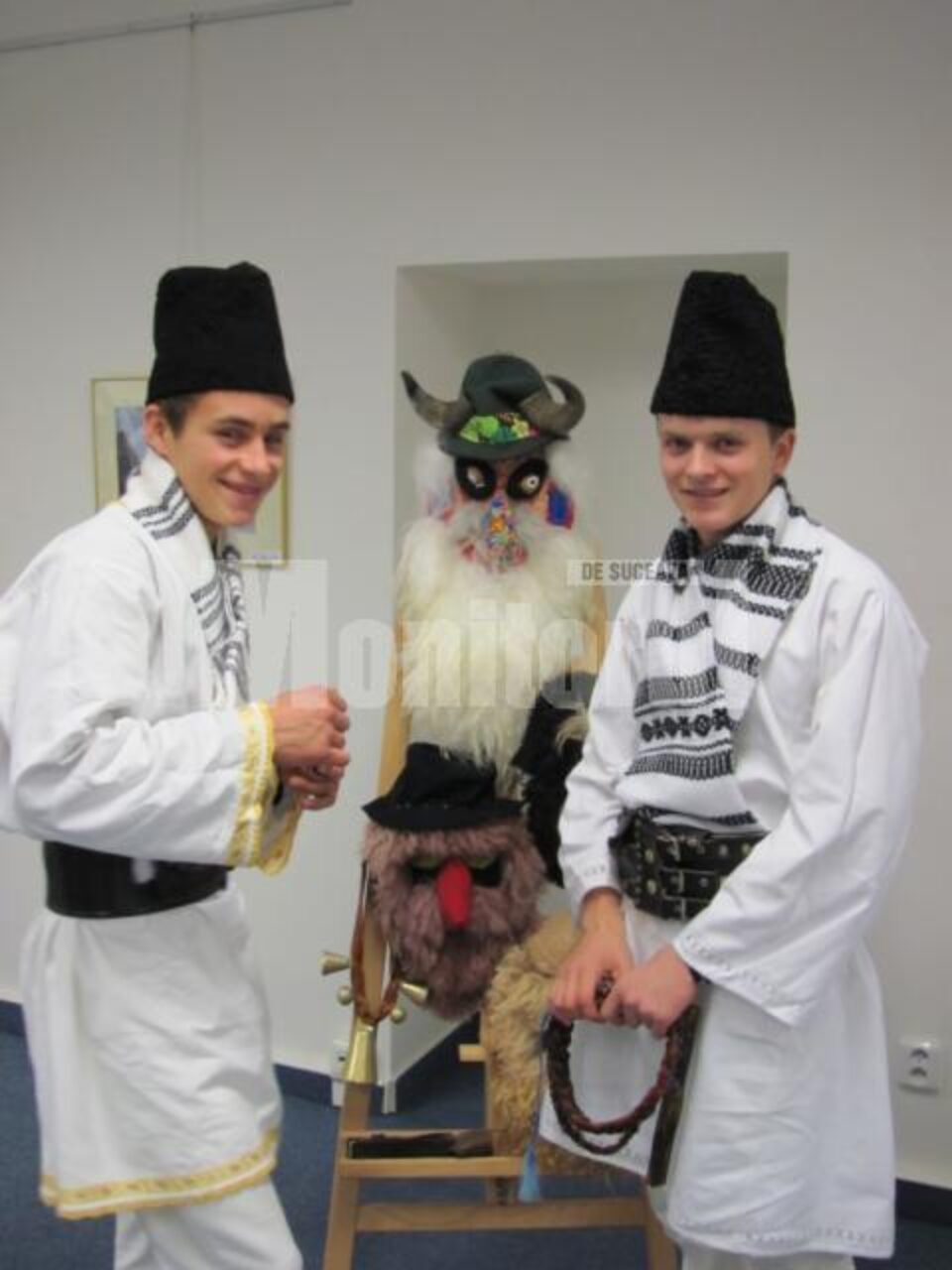 Mesageri culturali: “Obiceiuri de iarnă din Bucovina”, la Praga