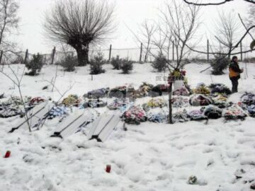 Familie urmărită de moarte