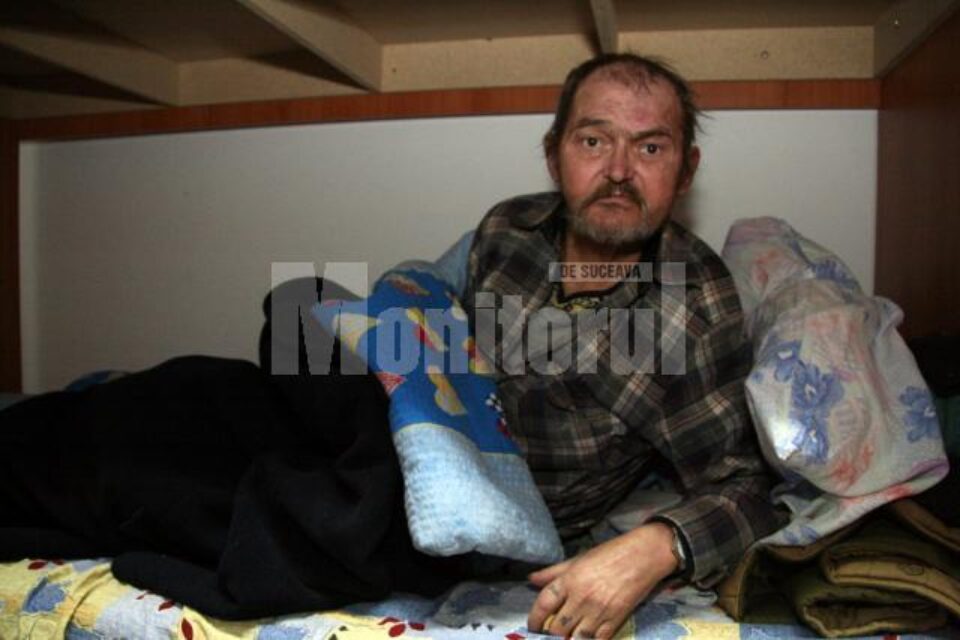 Gheorghe Drăgulin a trecut prin mai multe nenorociri în viața sa iar acum este un client vechi al centrului de noapte din Suceava
