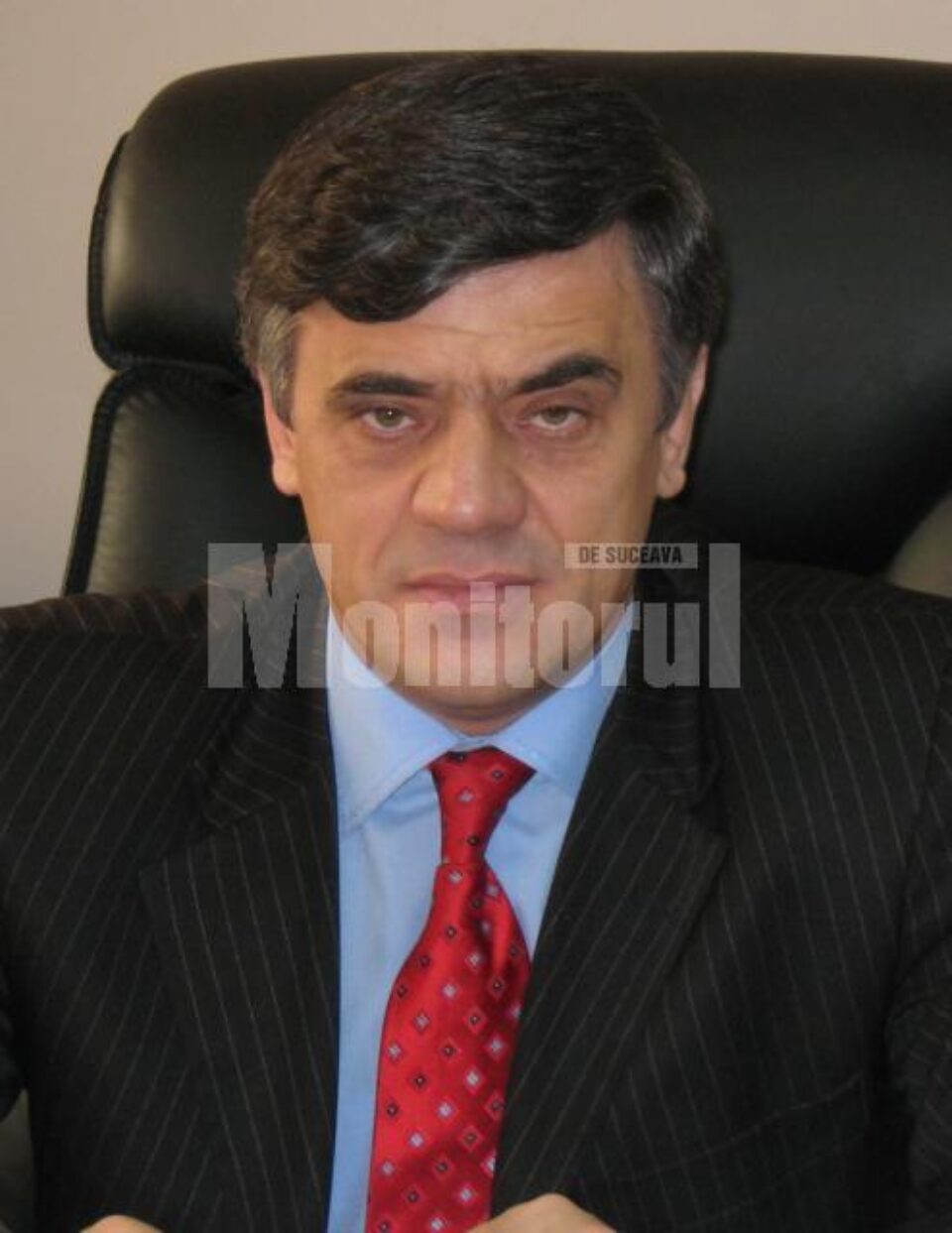 Ioan Pavăl: „Am preferat să ne axăm pe școli, pentru că educația contează cel mai mult” Ioan Pavăl: „Am preferat să ne axăm pe școli, pentru că educația contează cel mai mult”