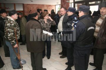A fost nevoie de interventia jandarmilor pentru pastrarea ordinii