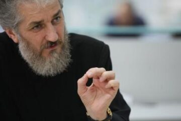 Sfaturi practice în Biserică: Canonizarea sfinților în Biserica Ortodoxă