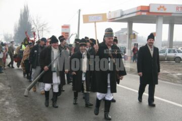 Final: Sărbătorile de iarnă s-au încheiat, ieri, la Suceava cu Parada Măștilor, la Drăgușeni