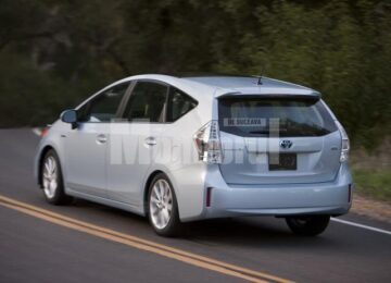 Toyota Prius V