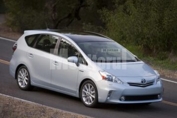 Toyota Prius V