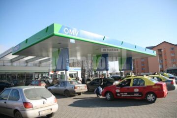 Aproximativ 15 mașini de taxi au fost la protest