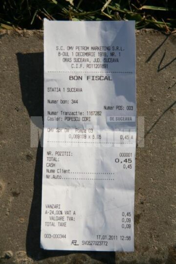 Taximetriștii au achitat combustibilul cu monede