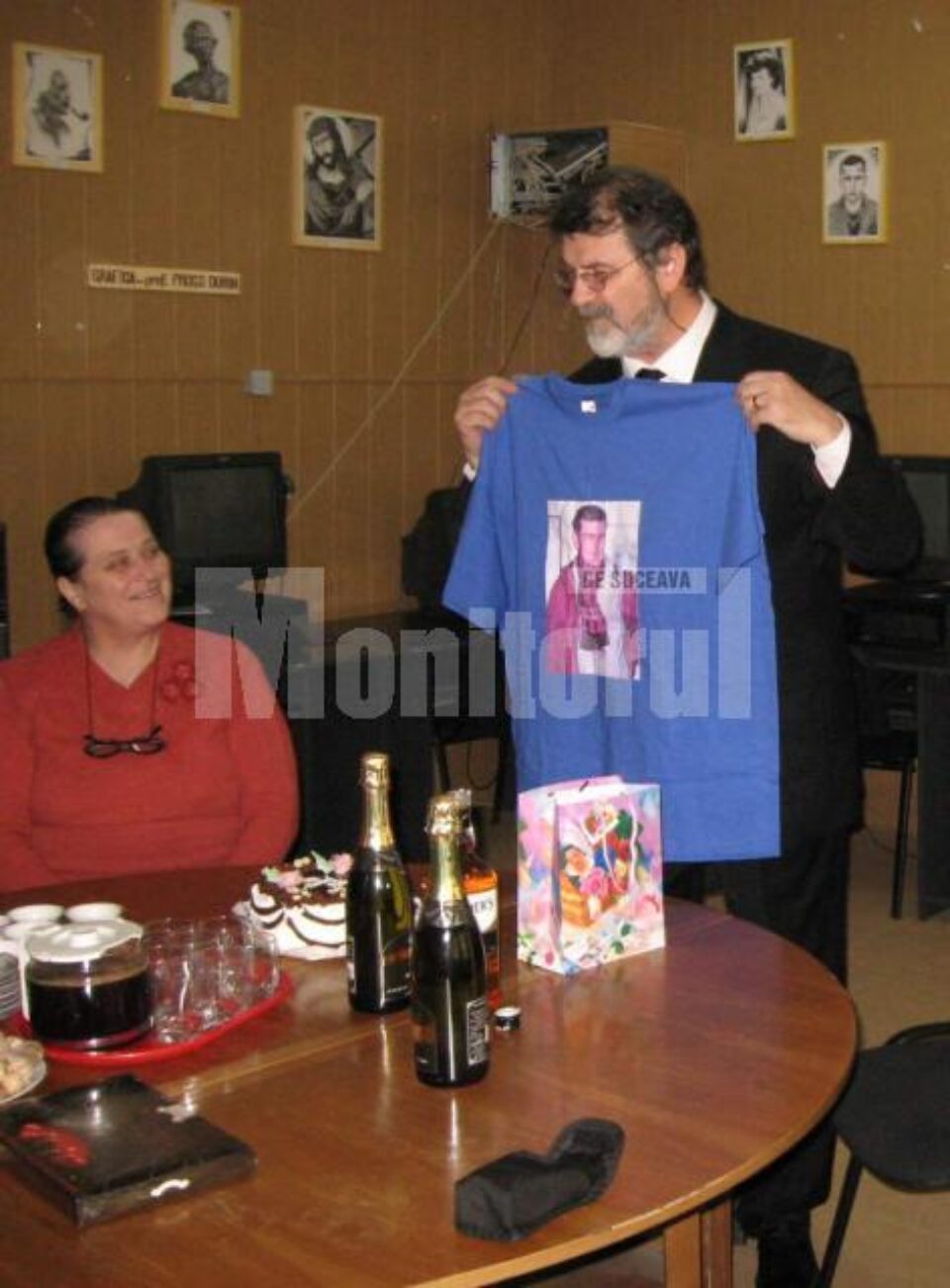 PIM cu tricoul personalizat