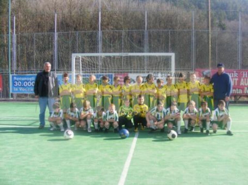 Cele două grupe de copii a clubului Bucovina Șcheia vor participa la un puternic turneu organizat la Brașov