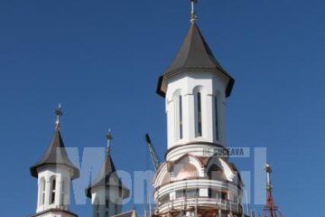 Lucrările de construire a catedralei “Nașterea Domnului” vor continua și anul acesta, cu sprijinul municipalității sucevene