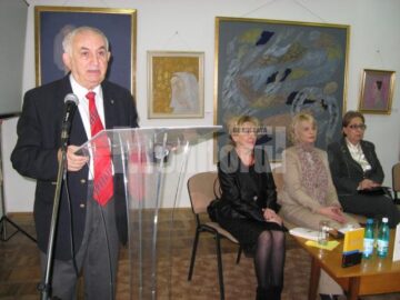 Acad. Marius Sala, la Biblioteca Bucovinei I.G. Sbiera