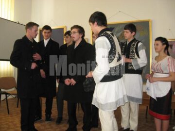 Moment din sceneta „Luceafărul dinspre ziuă”