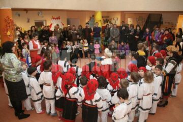 Spectacol dedicat Unirii Principatelor, la Grădinița „Sf. Ioan cel Nou”