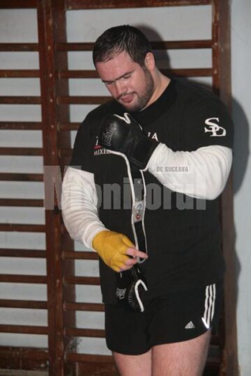 Ghita a intrat in sala de lupte la 12 ani