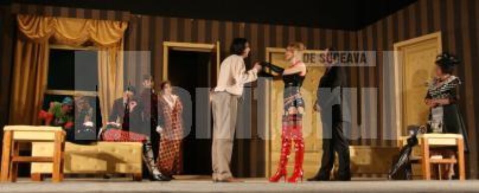 „O noapte nebună, nebună”, în interpretarea actorilor botoșăneni de la Teatrul „Mihai Eminescu”
