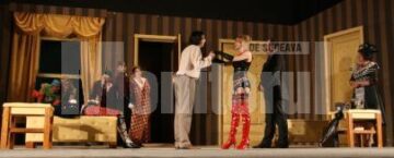 „O noapte nebună, nebună”, în interpretarea actorilor botoșăneni de la Teatrul „Mihai Eminescu”