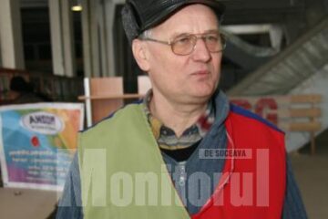 Doctorul Romeo Ușurelu, președintele Asociației crescătorilor de păsări și mamifere mici de curte „Fantezia –Țara de Sus”