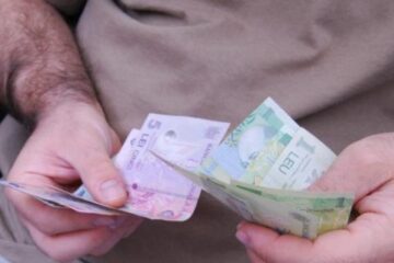 Și sucevenii care au apelat la creditele în lei au avut probleme cu restituirea sumelor. Foto: newschannel.ro