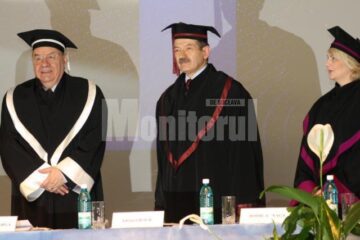 Decernare: Fostul ministrul al educației, Andrei Marga, Doctor Honoris Causa al Universității „Ștefan cel Mare”