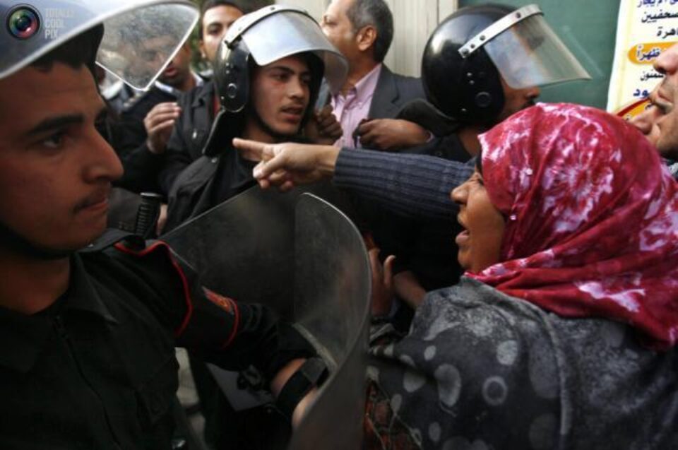 ONU evocă moartea a 300 de persoane de la începutul mișcării de contestare din Egipt