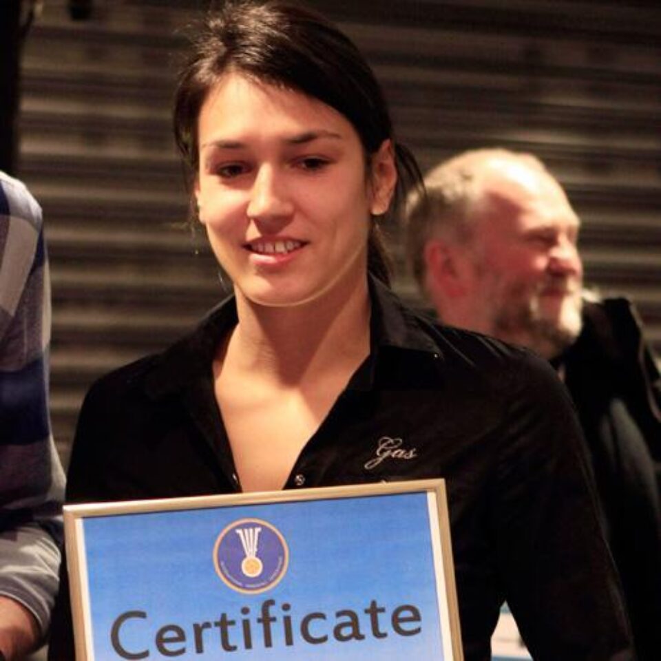 Cristina Neagu a primit distincția de cea mai bună handbalistă din 2010