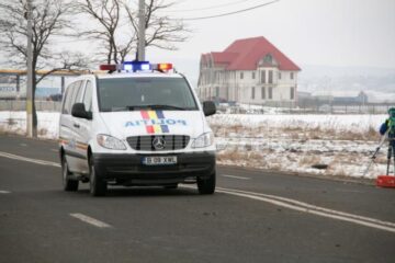 UPDATE: 17:05 - 77 de polițiști de frontieră și vameși de la Siret, reținuți de procurorii DNA