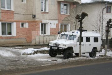 Acțiune în forță: UPDATE: 15:15 - Cum se lua mita la Vama Siret