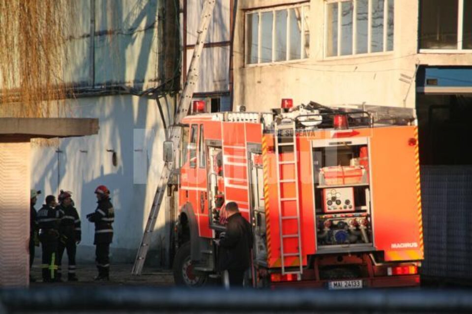 Dimineață cu ghinion: Un rănit după o explozie la o societate din Șcheia