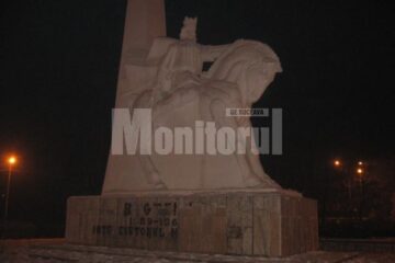 Monumentul lui Bogdan I pare să fi fost abandonat de autorități