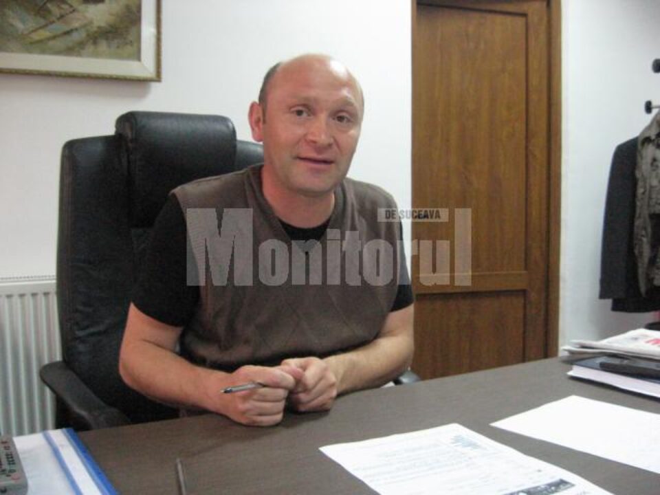 Florin Tărnăuceanu: „Asta știu să fac cel mai bine, asistență socială, și nu voi renunța la această meserie” Florin Tărnăuceanu: „Asta știu să fac cel mai bine, asistență socială, și nu voi renunța la această meserie”