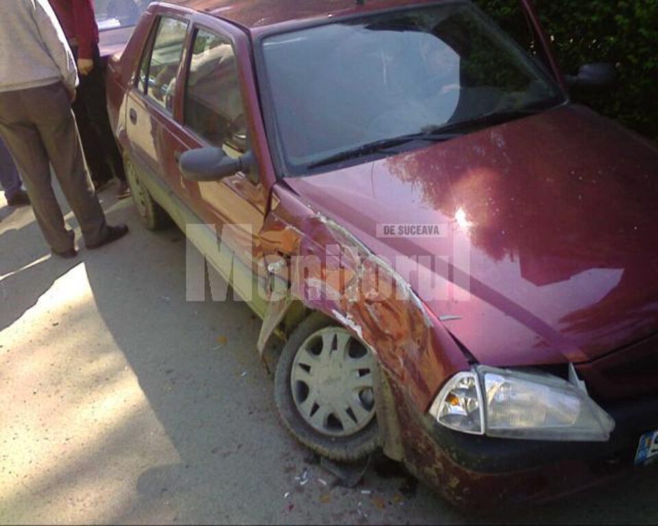 Autoturismul agentului Marian Clim, implicat în tamponarea de pe 10 mai 2010