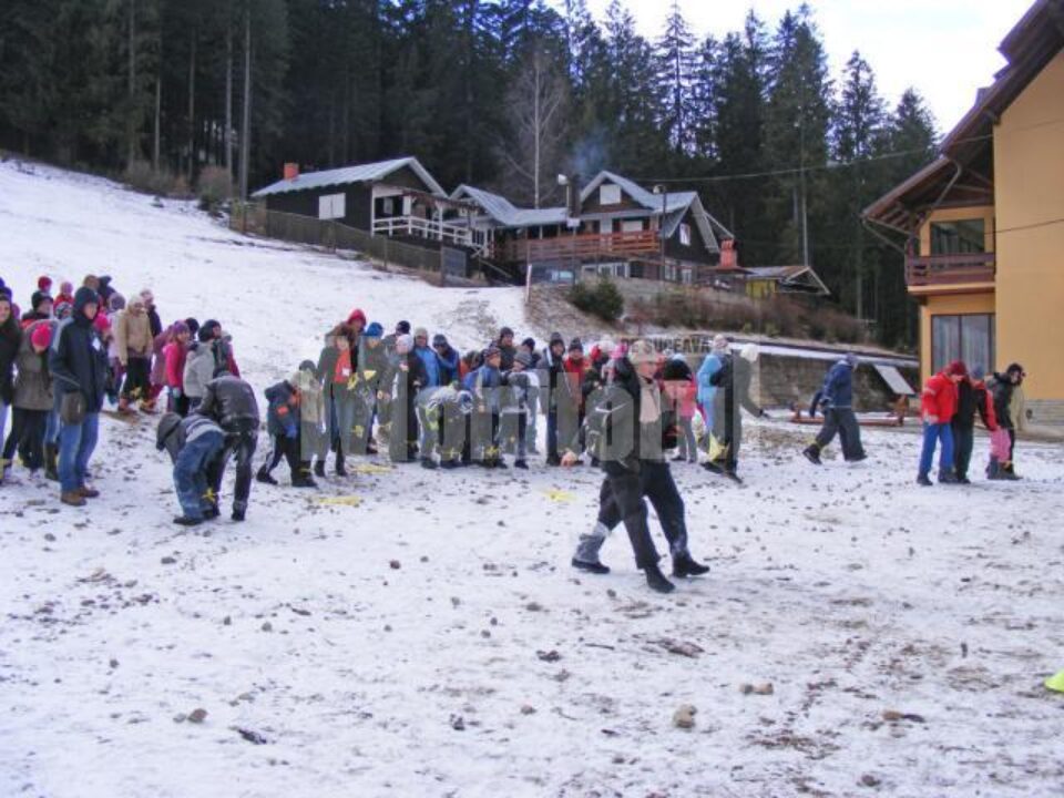 Programul Național Extrașcolar Serbările Zăpezii, la Câmpulung