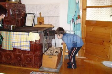 În județul Suceava sunt înregistrați circa 90 de copii diagnosticați cu autism
