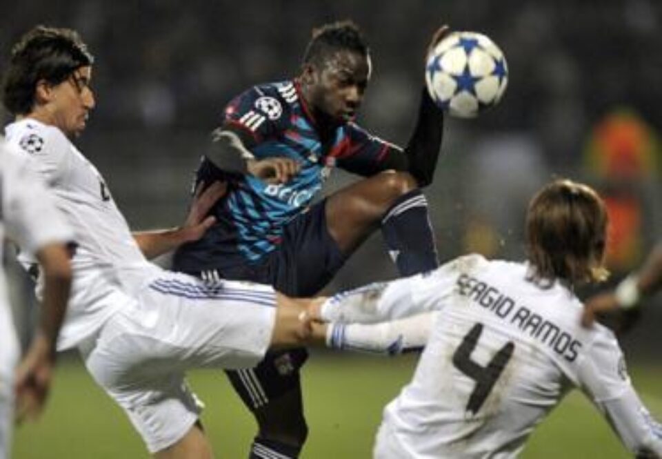 Meciul tur dintre Olympique Lyon și Real Madrid a fost extrem de echilibrat, iar calificarea se joacă în Spania