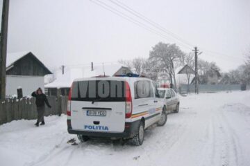 Ieri dimineață, în jurul orei 6:00, pe ulițele din Fetești au apărut mașini ale poliției și mascați înarmați cu mandate de percheziție
