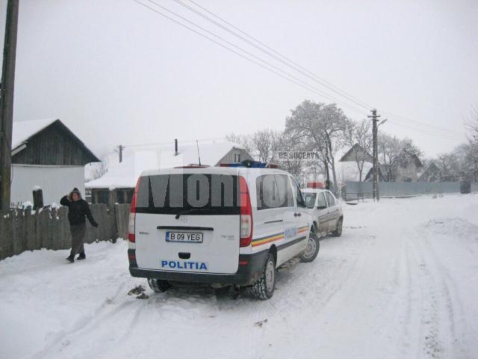 Ieri dimineață, în jurul orei 6:00, pe ulițele din Fetești au apărut mașini ale poliției și mascați înarmați cu mandate de percheziție