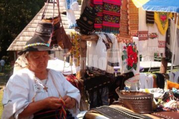 La Shopping City Suceava: Târgul meșterilor populari „Mărțișor în Bucovina”